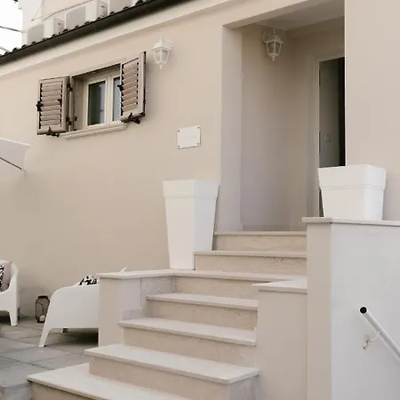 Bed & Breakfast Stazione A Mare 3*